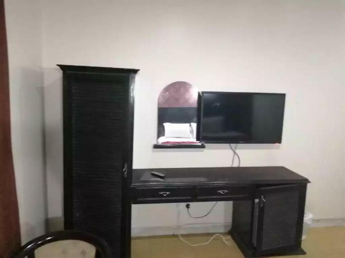 فندق العروبة Rijád Kültér fotó